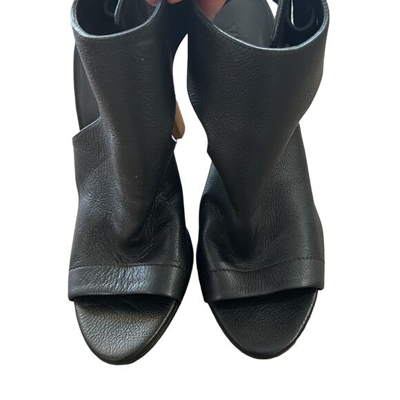 Vince Black Open Toe Heels with ankle strap Women’s size 9.5M - Picture 7 of 8